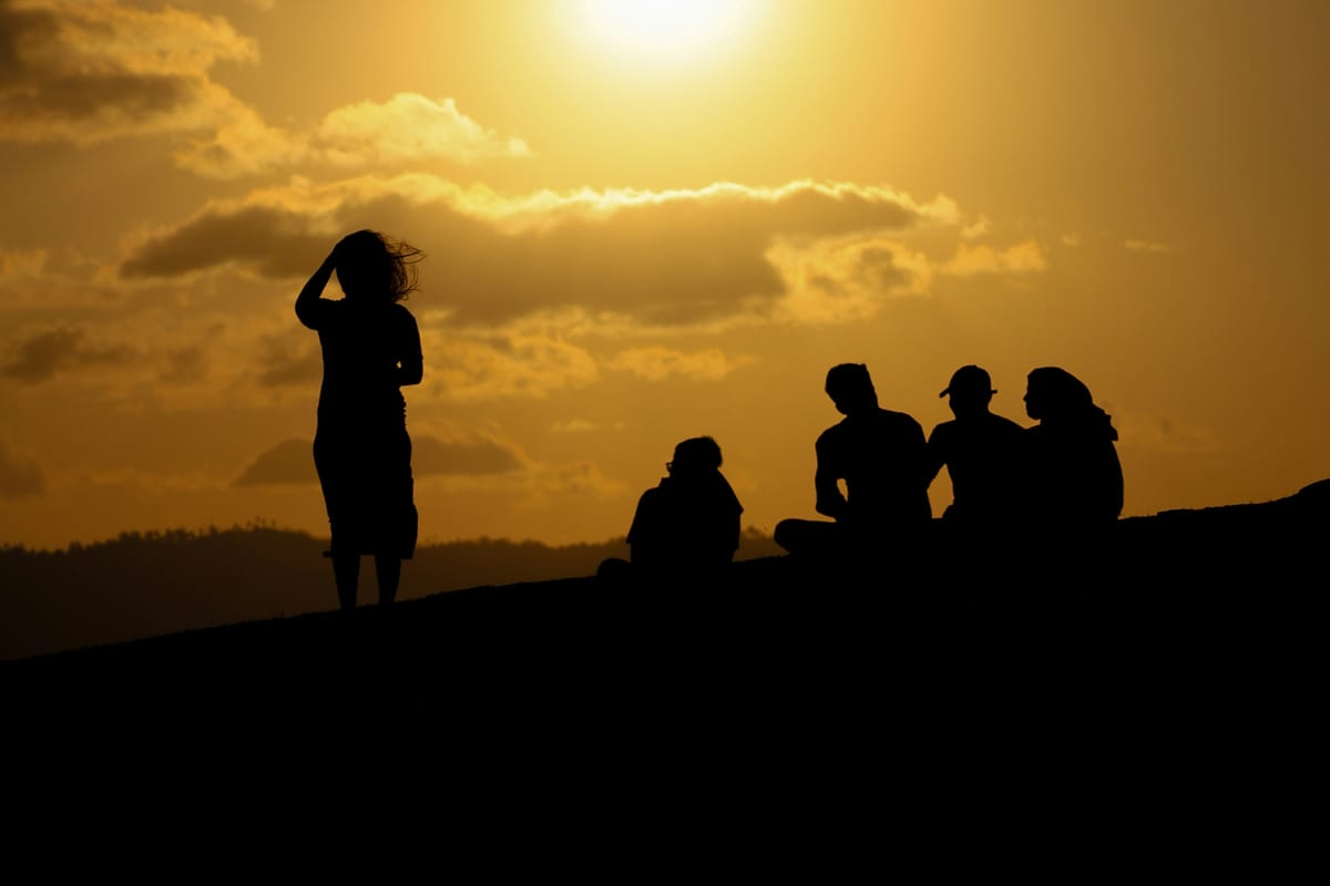 Like sunsets? There's a queer meetup group for that. Photo: Nejc Sinkovec/Unsplash